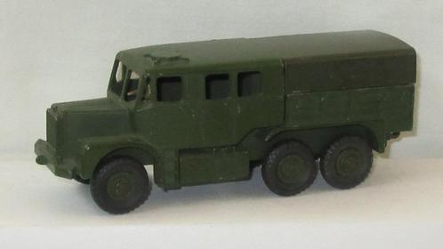 Dinky Toys 689 Medium Artillery tractor, Hobby en Vrije tijd, Modelauto's | 1:43, Zo goed als nieuw, Bus of Vrachtwagen, Dinky Toys