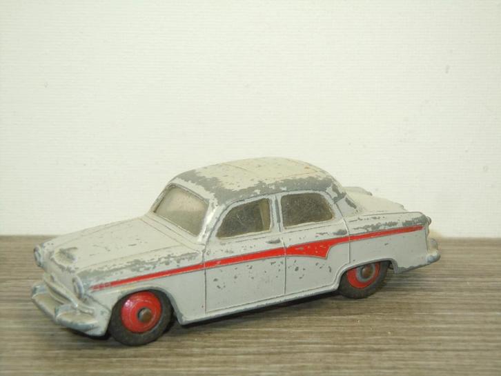 Austin A105 - Dinky Toys 176 England, Hobby en Vrije tijd, Modelauto's | 1:43, Gebruikt, Auto, Dinky Toys, Verzenden
