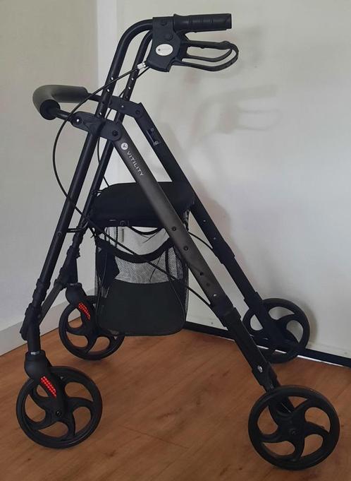 Rollator merk Vitility + rugsteun + boodschappentas ( 7.5 kg, Diversen, Rollators, Zo goed als nieuw, Lichtgewicht, Opvouwbaar