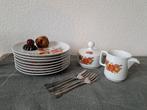 Gebaksbordjes, roomstel, oranje gebloemd, gebaksvorkjes pst, Huis en Inrichting, Keuken | Servies, Ophalen of Verzenden, Overige stijlen