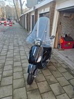 Vespa s, Fietsen en Brommers, Scooters | Vespa, Ophalen, Zo goed als nieuw, Benzine