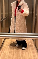 Grof teddy lange jas (mango) maat S, Kleding | Dames, Jassen | Winter, Ophalen of Verzenden, Zo goed als nieuw, Beige
