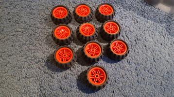 Partij L10=10x Lego rode spaak wielen beschikbaar voor biedingen