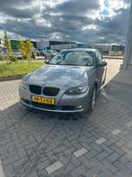 BMW 3-Serie 2.5 I 325 Coupe AUT 2006 Grijs, Auto's, Automaat, 745 kg, Achterwielaandrijving, Zwart