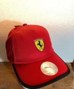✅ Ferrari pet Hamilton Leclerc Formule 1 gebogen klep cap, Verzamelen, Automerken, Motoren en Formule 1, Ophalen of Verzenden