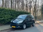 Peugeot 1007 1.4 2007 Zwart, Auto's, Peugeot, Voorwielaandrijving, 4 cilinders, 4 stoelen, Zwart