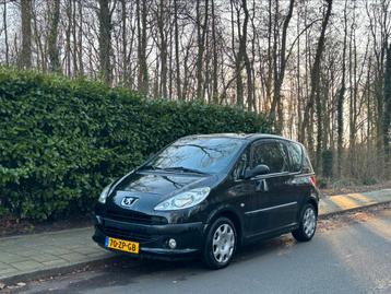 Peugeot 1007 1.4 2007 Zwart  beschikbaar voor biedingen