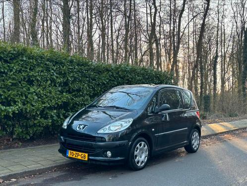 Peugeot 1007 1.4 2007 Zwart, Auto's, Peugeot, Bedrijf, Benzine, D, Hatchback, Handgeschakeld, Geïmporteerd, Zwart, Blauw, Stof