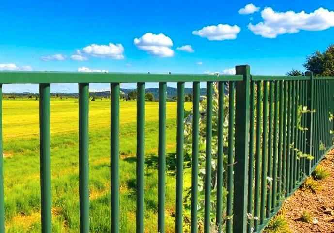 Promo! ca 34.50 meter nieuw spijlenhekwerk groen, Tuin en Terras, Tuinhekken en Hekwerk, Nieuw, IJzer, Ophalen