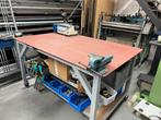 Metalen werkbank en bankschroef, Ophalen of Verzenden, Zo goed als nieuw, 120 tot 170 cm, Bankschroef