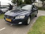 Volvo V70 2.0 D4 Summum * 180 PK*Lederen bekleding*Navigatie, Voorwielaandrijving, Euro 6, Blauw, Te koop
