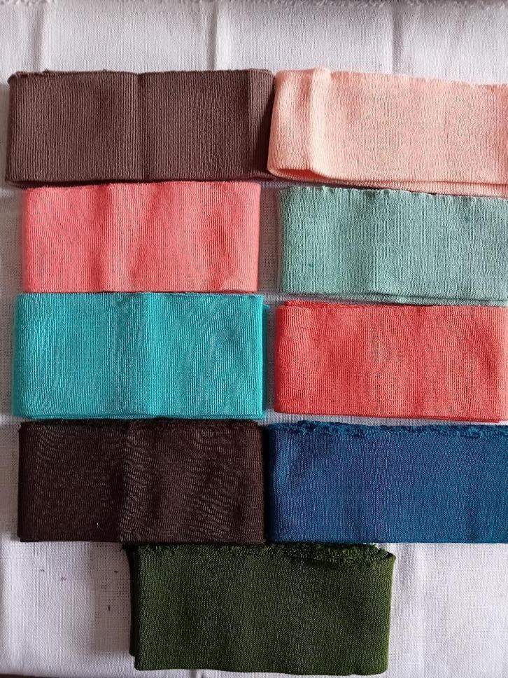 Boord- div.kleuren  (2) per stuk 2 euro, Hobby en Vrije tijd, Naaien en Fournituren, Nieuw, Ophalen of Verzenden