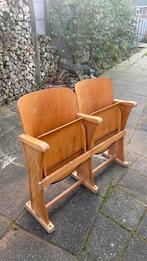 Vintage houten klapstoelen kerkbank, Antiek en Kunst, Antiek | Meubels | Stoelen en Banken, Ophalen