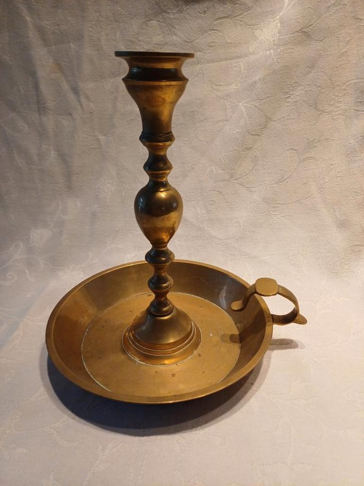 Antieke Messing Kandelaar met Schotel, Antiek en Kunst, Antiek | Kandelaars, Koper of Brons, Ophalen of Verzenden