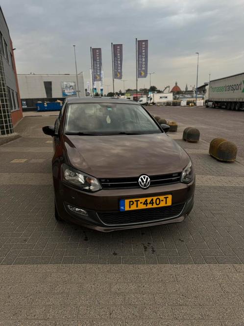 Volkswagen Polo 1.2 51KW 2011 Bruin, Auto's, Volkswagen, Particulier, Polo, Bluetooth, Bochtverlichting, Cruise Control, Mistlampen