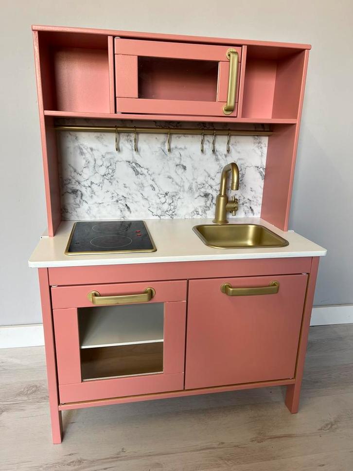Restyled IKEA Duktig speelkeuken koraal diverse varianten, Kinderen en Baby's, Speelgoed | Speelkeukens, Zo goed als nieuw, Ophalen