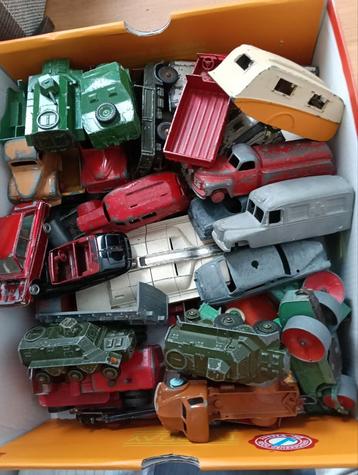 Doosje sloop Dinky Toys, 35 stuks beschikbaar voor biedingen
