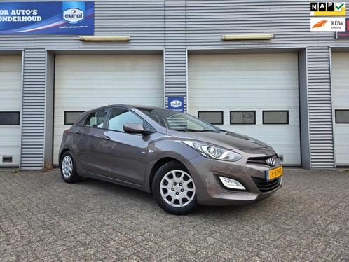 Hyundai I30 1.6 GDI i-Motion, Auto's, Hyundai, Bedrijf, Te koop, i30, ABS, Airbags, Airconditioning, Alarm, Bluetooth, Boordcomputer