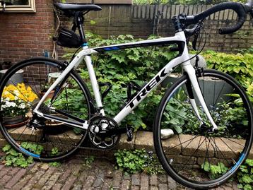 Trek Domane 2.3 racefiets (2015) beschikbaar voor biedingen