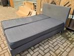 Grijze bed met hoofdbord 140x200 cm boxspring, Huis en Inrichting, Slaapkamer | Boxsprings, Ophalen, Gebruikt, Tweepersoons, 140 cm