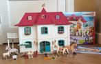 Schleich 42551 en 42430 lakeside huis villa paard landhuis, Kinderen en Baby's, Speelgoed | Poppenhuizen, Ophalen of Verzenden