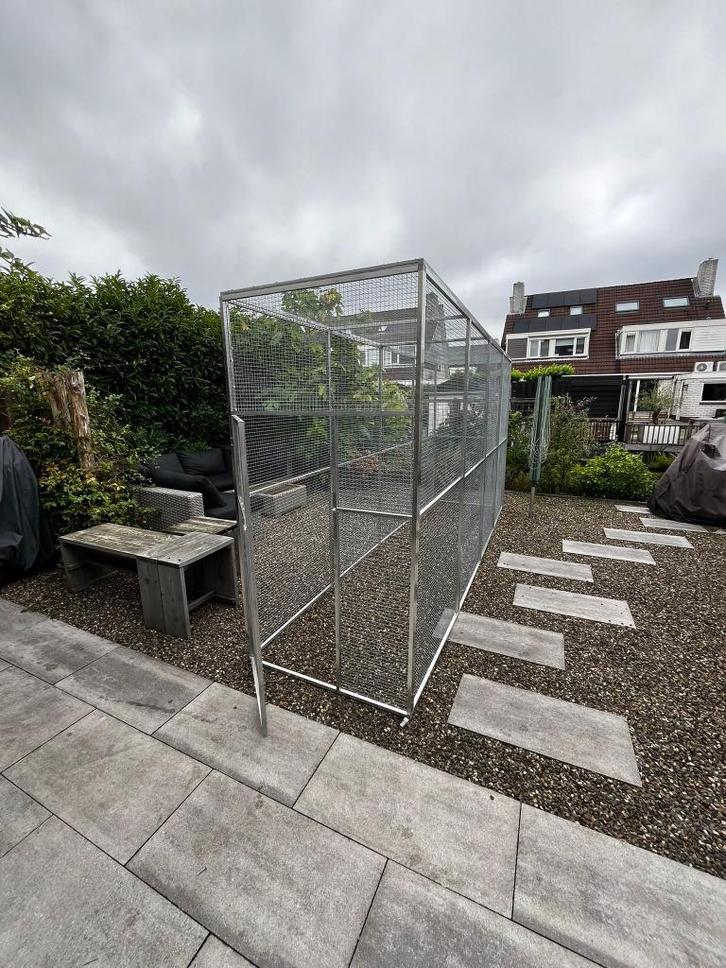 Stevige Aluminium Volière – 1x3x2m – Inclusief Voerplateau, Dieren en Toebehoren, Vogels | Hokken en Kooien, Nieuw, Volière, Aluminium