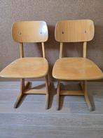 2 schoolstoeltjes 37cm zithoogte, Kinderen en Baby's, Kinderkamer | Tafels en Stoelen, Ophalen, Gebruikt, Stoel(en)