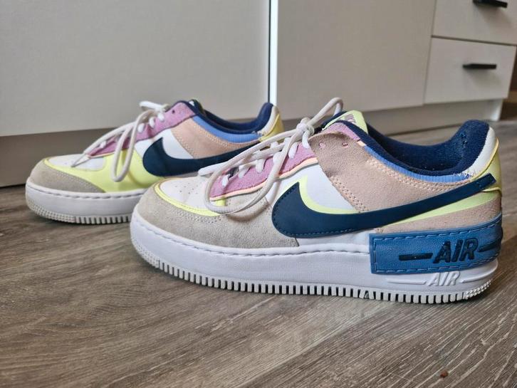 Nike Air Force 1 Shadow Photon Dust Crimson Tint, Kleding | Dames, Schoenen, Zo goed als nieuw, Sneakers of Gympen, Wit, Ophalen of Verzenden