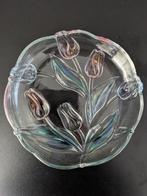 Glazen schaal "Tulpen ", Antiek en Kunst, Antiek | Schalen, Ophalen of Verzenden