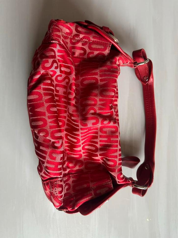 Originele Rode Moschino Handtas, Sieraden, Tassen en Uiterlijk, Tassen | Damestassen, Gebruikt, Handtas, Rood, Ophalen of Verzenden