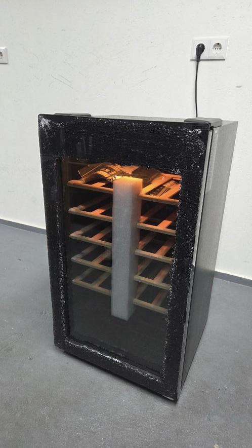 202504: Haier HWS34GGH1 - Wijnkoelkast, Witgoed en Apparatuur, Koelkasten en IJskasten, Nieuw, Zonder vriesvak, 200 liter of meer