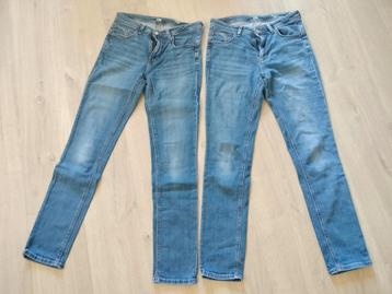 2 nette spijkerbroeken voor dames beschikbaar voor biedingen