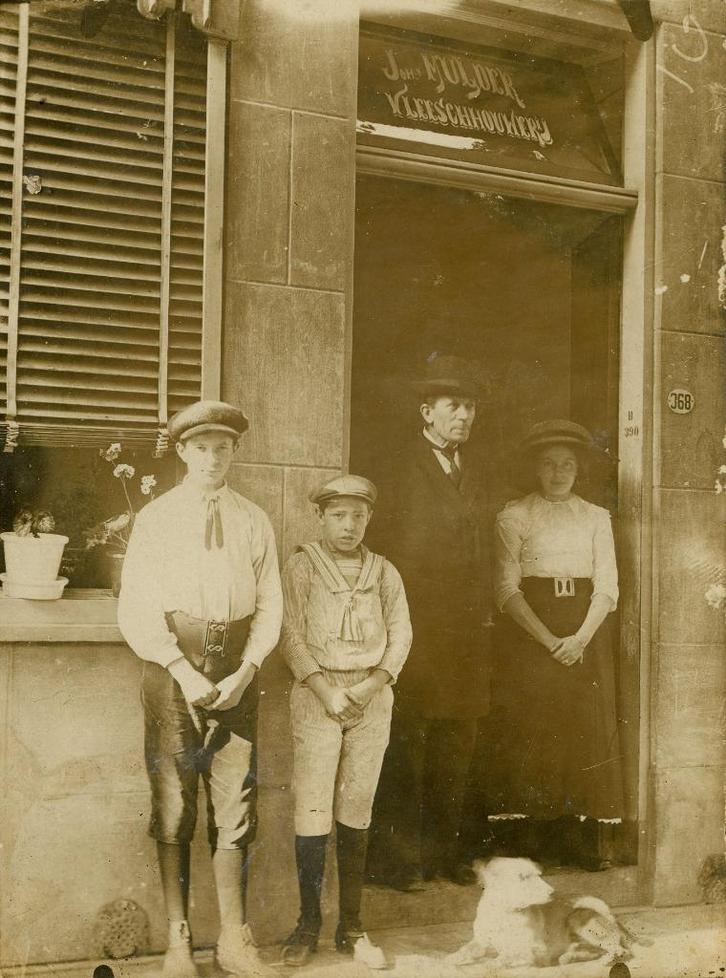 Prachtige Fotokaart Slagerij Johannes Mulder Onbekende Loc., Verzamelen, Ansichtkaarten | Nederland, Ongelopen, Zuid-Holland, Voor 1920