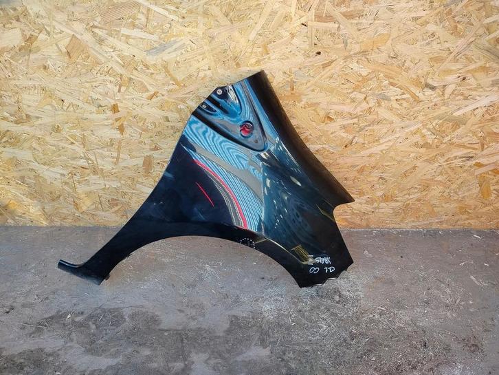 Toyota Yaris III 11-20 rechtervoorvleugel, Auto-onderdelen, Carrosserie en Plaatwerk, Spatbord, Toyota, Gebruikt, Ophalen of Verzenden