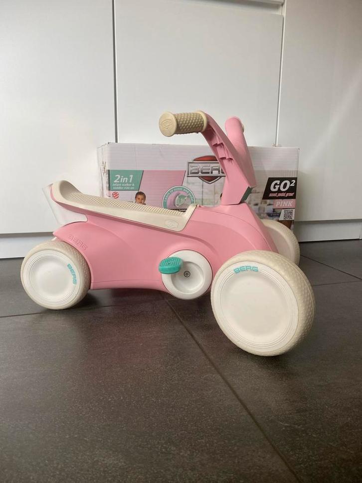 Berg Go2 Loopscooter - Roze, Kinderen en Baby's, Speelgoed | Buiten | Voertuigen en Loopfietsen, Zo goed als nieuw, Loopfiets