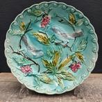 Antiek Majolica Bord - Vogels en Bessen, Antiek en Kunst, Ophalen of Verzenden