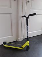 Stuntstep, Fietsen en Brommers, Steps, Ophalen, Zo goed als nieuw, Gewone step