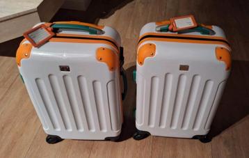 Postcodeloterij koffers 2 stuks afmetingen 50x35x20 cm beschikbaar voor biedingen