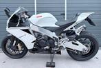Aprilia RSV4 R Parelmoer Wit - Origineel NL - Zeer Netjes, Motoren, Motoren | Aprilia, Sportuitlaat, 4 cilinders, Super Sport