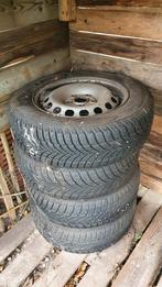 winterbanden op velg VW Caddy, Auto-onderdelen, Banden en Velgen, Ophalen, 15 inch, Winterbanden, Band(en)