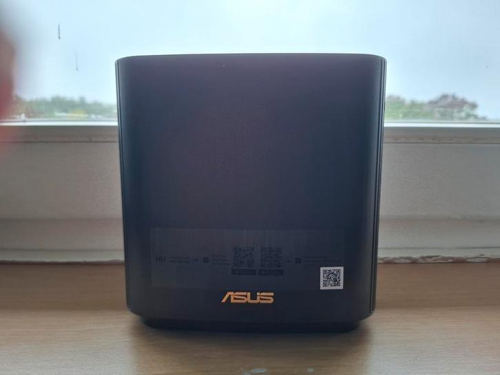 Asus Zenwifi XT9 Mesh WiFi Router - Zo goed als nieuw, Computers en Software, Routers en Modems, Zo goed als nieuw, Router, Ophalen of Verzenden