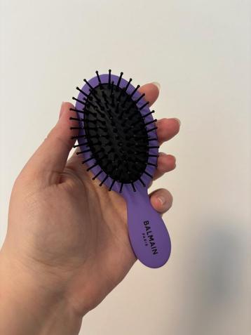 Balmain mini detangling spa brush beschikbaar voor biedingen