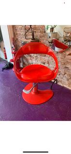 Kapperstoelen 4x plus 2 wasunits., Ophalen
