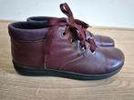 Sch90 - Wijnrode Helvesko schoenen maat 40 (1), Kleding | Dames, Schoenen, Ophalen of Verzenden, Zo goed als nieuw, Sneakers of Gympen