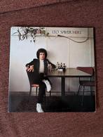 LP Leo Sayer Here, Cd's en Dvd's, Vinyl | Pop, Ophalen of Verzenden, 1960 tot 1980, Zo goed als nieuw, 12 inch