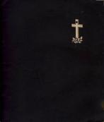 Memorial book of the three Canadian Military Cemeteries, Ophalen of Verzenden, Overige onderwerpen, Tweede Wereldoorlog, Gelezen