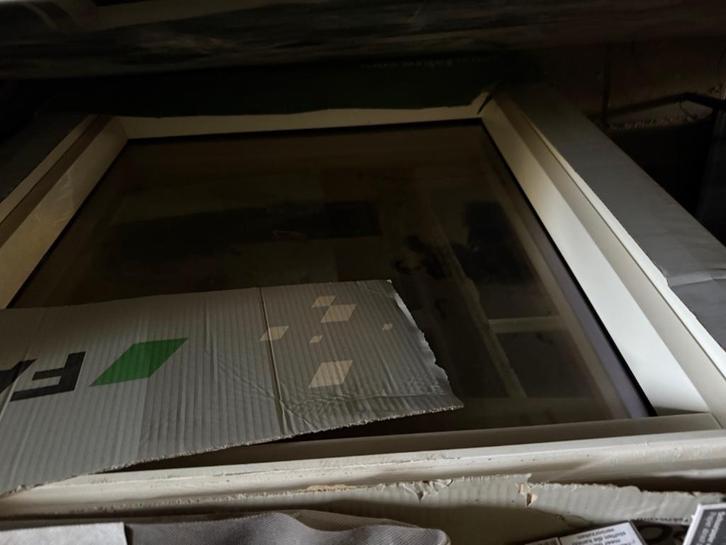 Dakramen, Doe-het-zelf en Verbouw, Glas en Ramen, Nieuw, Dakraam, 120 tot 160 cm, 80 tot 120 cm, Dubbelglas, Veiligheidsglas, Ophalen
