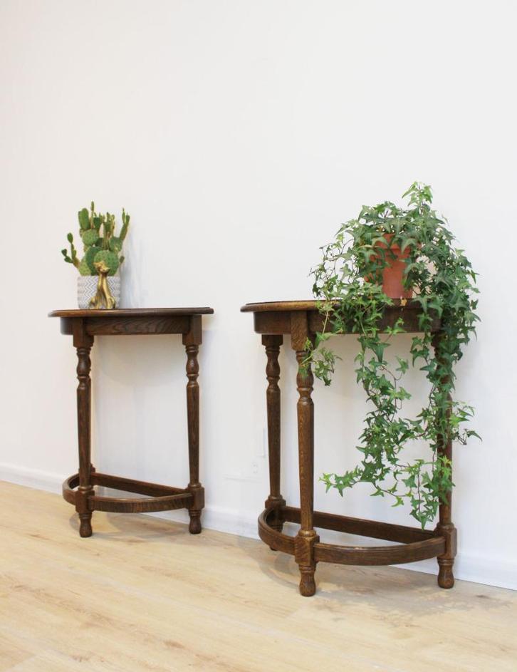 2 halfronde vintage tafeltjes. Ronde houten bijzettafel, Huis en Inrichting, Tafels | Bijzettafels, Gebruikt, Overige vormen, 60 cm of meer