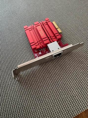 10Gbit ethernet poort beschikbaar voor biedingen
