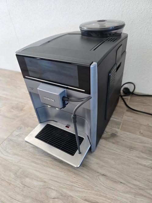Siemens eq6 plus s100, Witgoed en Apparatuur, Koffiezetapparaten, Gebruikt, Koffiebonen, Koffiemachine, Ophalen